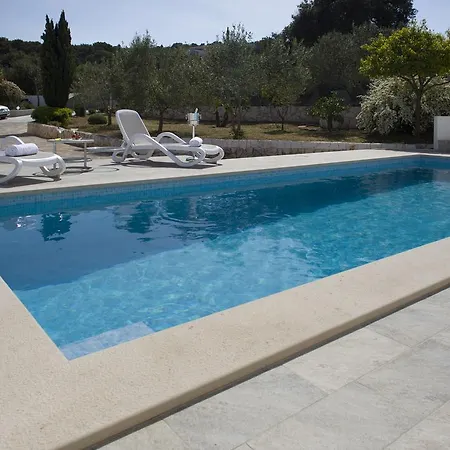 Holiday home Omnes *